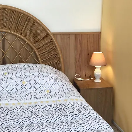 Maison Avec Courette A 450m De La Et Proche Commerces - Equipee - Fr-1-22-176 Tatil Evi *