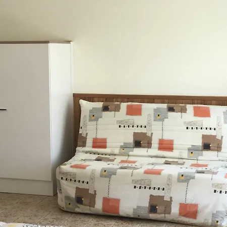 Maison La Tranche-sur-mer, 1 Pièce, 3 Personnes - Fr-1-22-176 Hébergement de vacances *